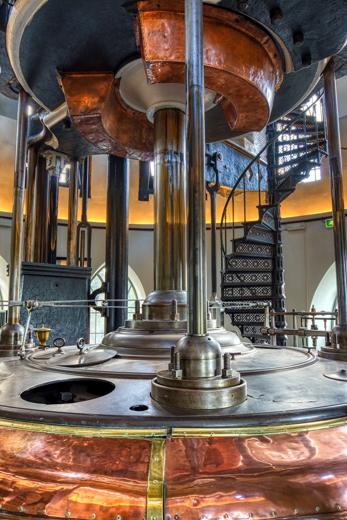 Gemaal De Cruquius Haarlemmermeer polder hdr rijksmonument stoommachine erfgoed neo gotisch gebouw architectuur museum